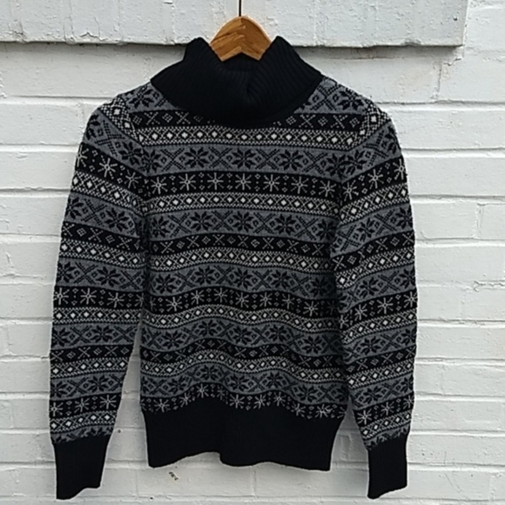 Vineyard Vines wool cowl neck sweater size XS